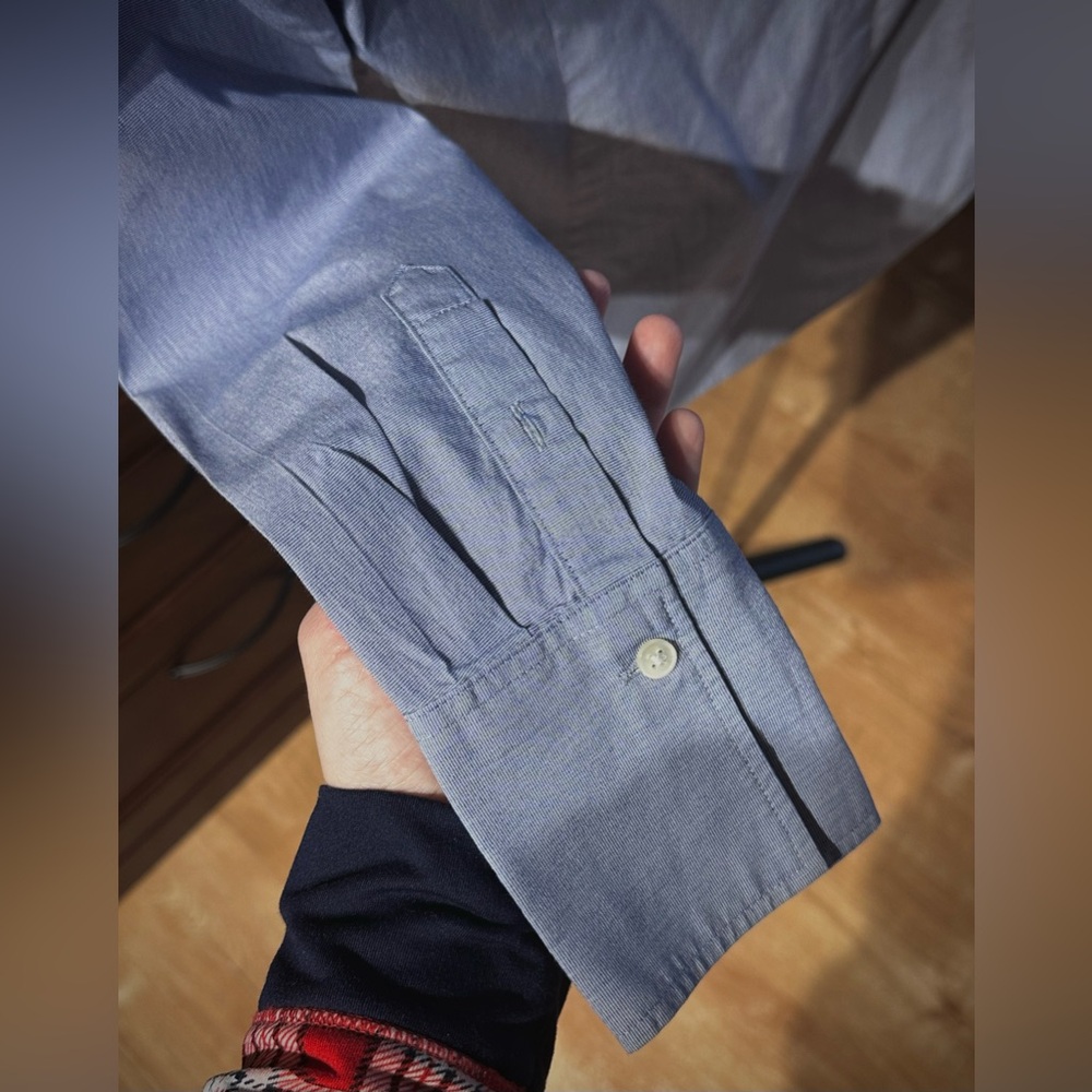Banana Republic Blue Button Down Riley Shirt – Size 4 - Picture 5 of 6